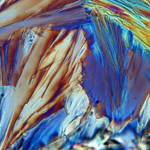 Polarization microscopy images of glucose crystals.